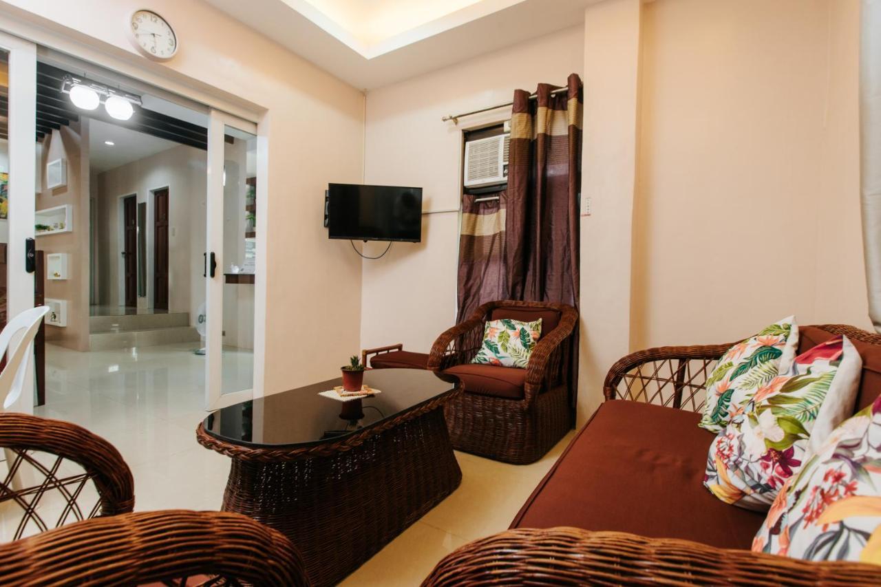 Bahay Ni Kikay Vacation Rental - Wifi Included General Santos City Екстер'єр фото