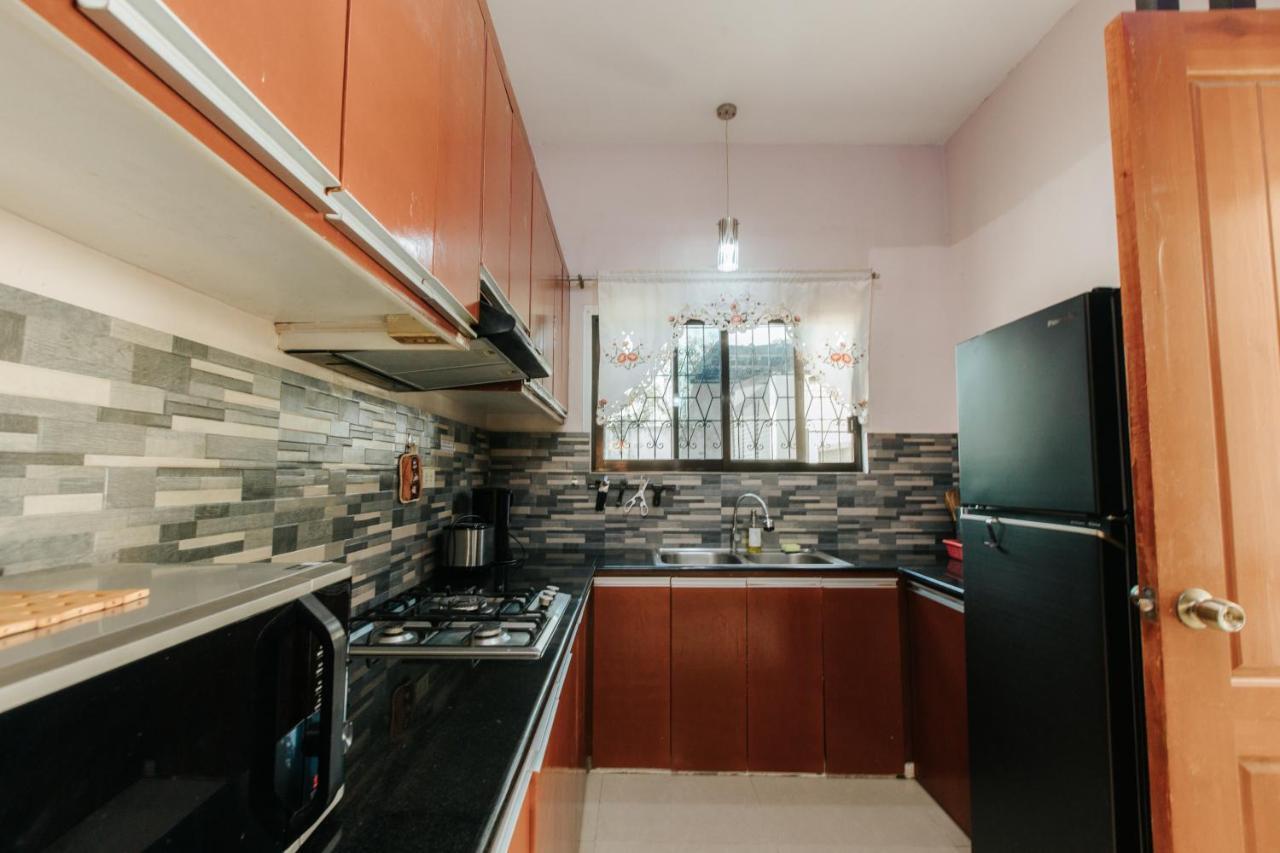 Bahay Ni Kikay Vacation Rental - Wifi Included General Santos City Екстер'єр фото