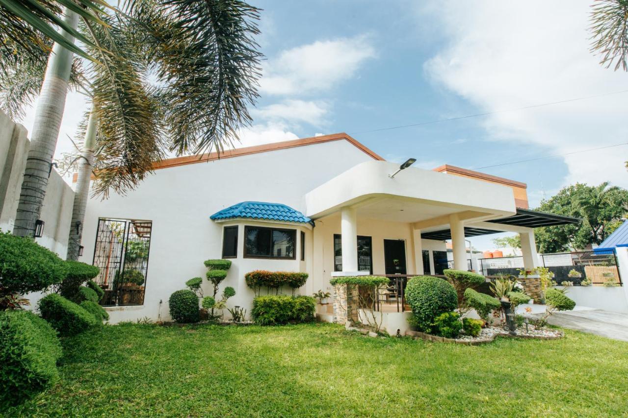 Bahay Ni Kikay Vacation Rental - Wifi Included General Santos City Екстер'єр фото